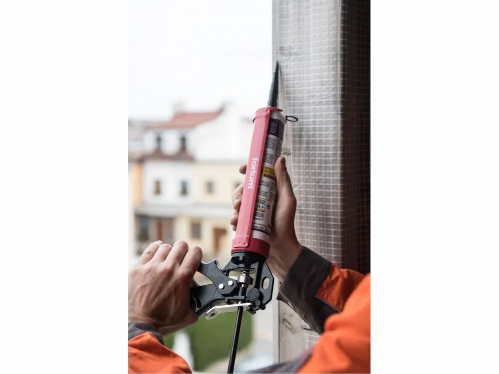 Přímo z továrny - FORTUM lis na kartuše Profi 225mm, pistole vytlačovací
